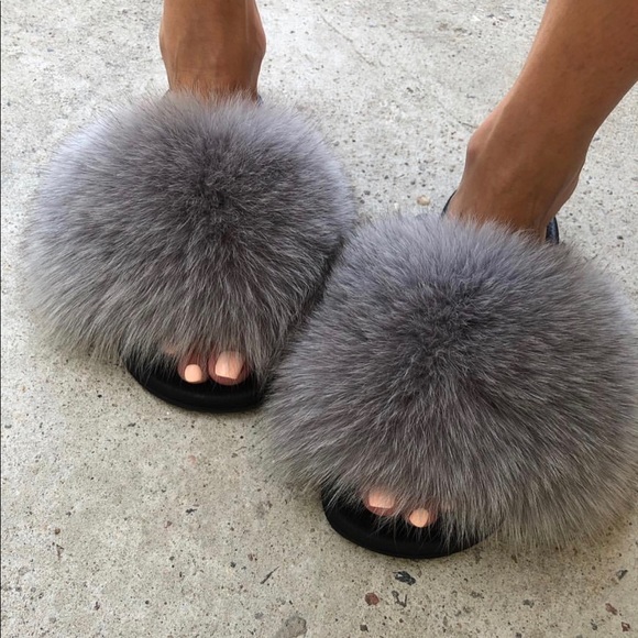 Shoes - Gray fox fur slides